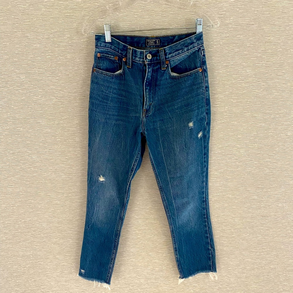 Abercrombie High Rise Mom Jean